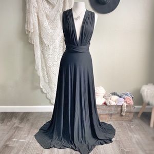 LULUS | Black Halter Open Back Maxi Dress